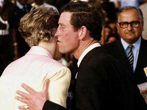 டயானா பற்றிய கிசு கிசு