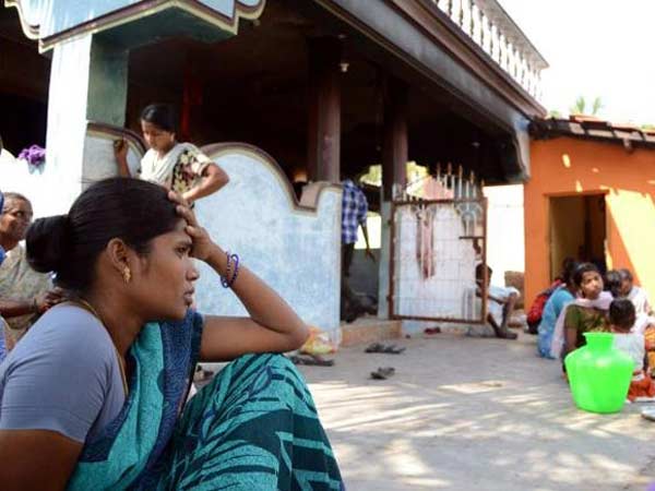 கலவர பாதிப்பு கிராமங்களில்…