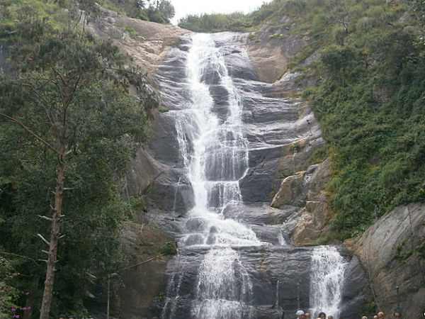 கொடைக்கானலில் அலைமோதிய கூட்டம்