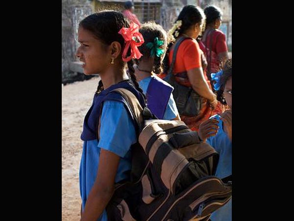 தனியார் பள்ளிகளில் ஆர்வம்