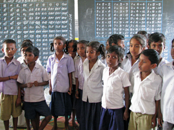 பாடத்தை வாசிக்க திணறல்