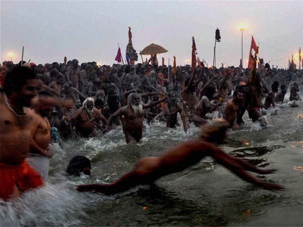 கும்பமேளா காட்சிகள்