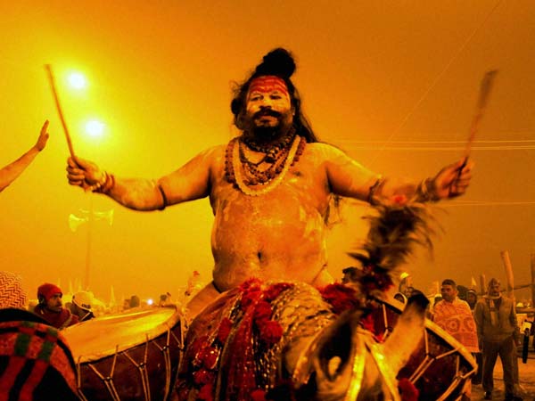 கும்பமேளா காட்சிகள்