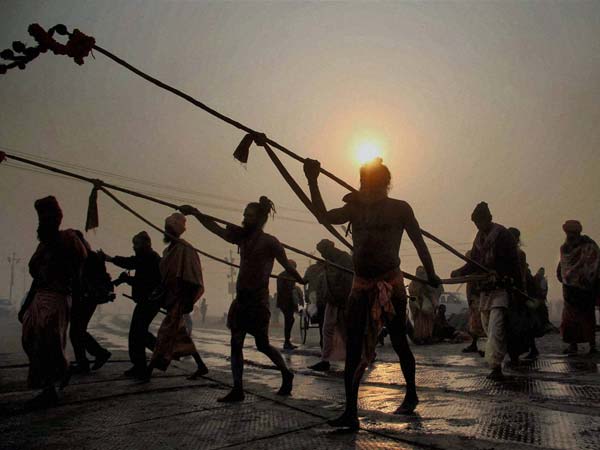 கும்பமேளா காட்சிகள்