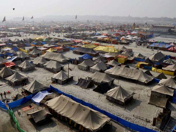 கும்பமேளா காட்சிகள்