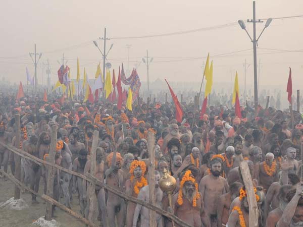 கும்பமேளா காட்சிகள்