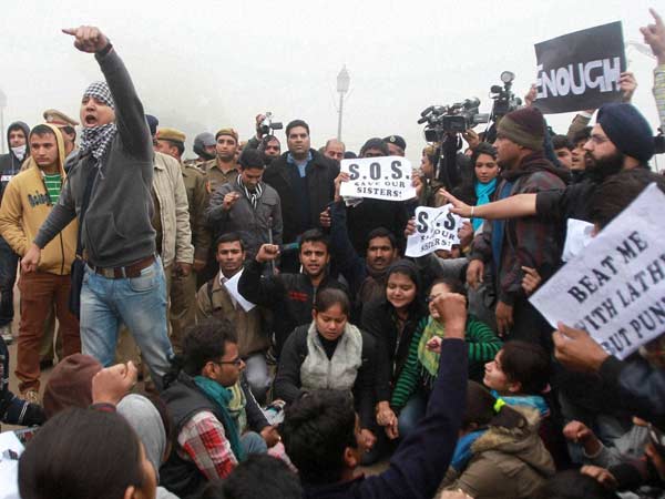 பொதுமக்கள் அதிர்ச்சி