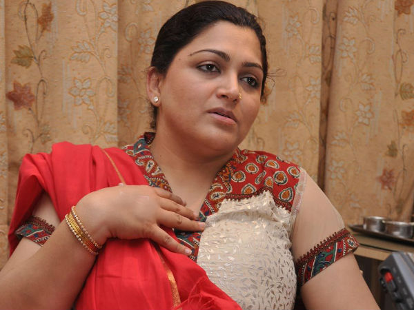 கற்புப் பேச்சால் கண்ணீர் விட்ட குஷ்பு