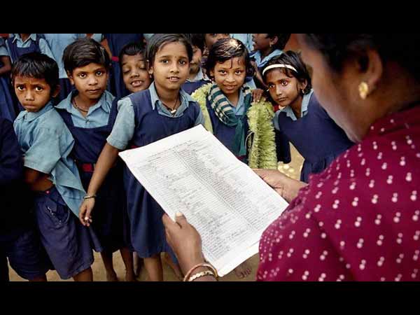 ஆசிரியர் நியமனத்தில் முறைகேடு