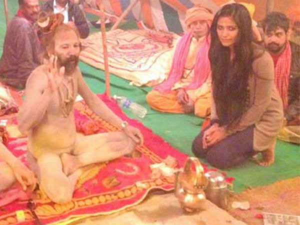 நாகா சாதுவுடன் ஒரு போஸ்