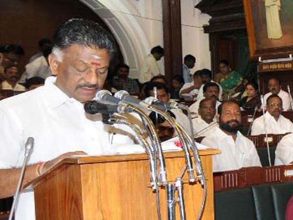 மக்கள் மன்றத்திலும், சட்டமன்றத்திலும்