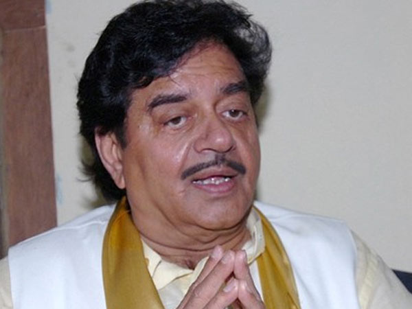 சத்ருகன் சின்கா கருத்து