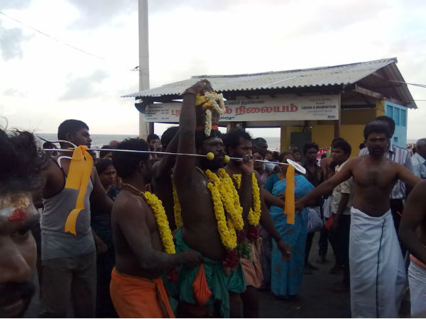 தெய்வீகத் திருமணங்கள்