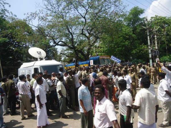 மனித உரிமை ஆணையம் 