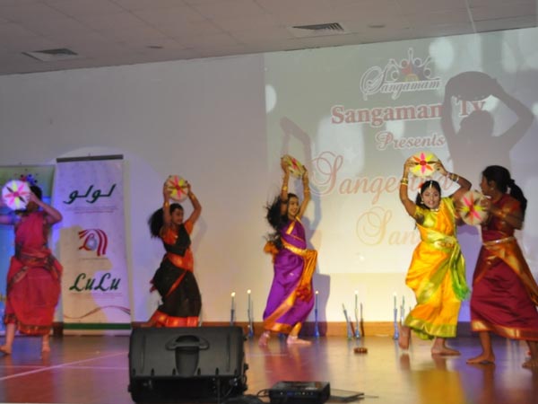 கண்கவர் நடனம்