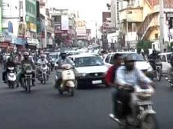 பெங்களூரில் மட்டும் 28,81,791 பைக்குகள்