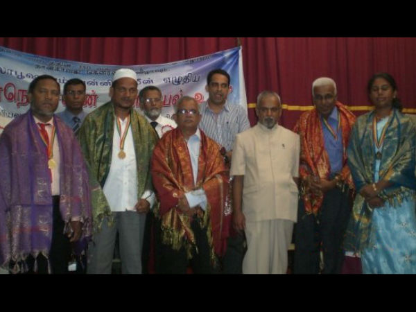 சமூக சேவை செம்மல் பட்டம்