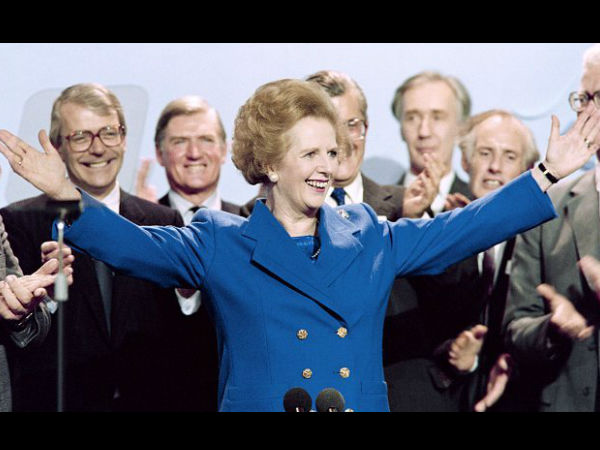 வரலாறு படைத்தவர்