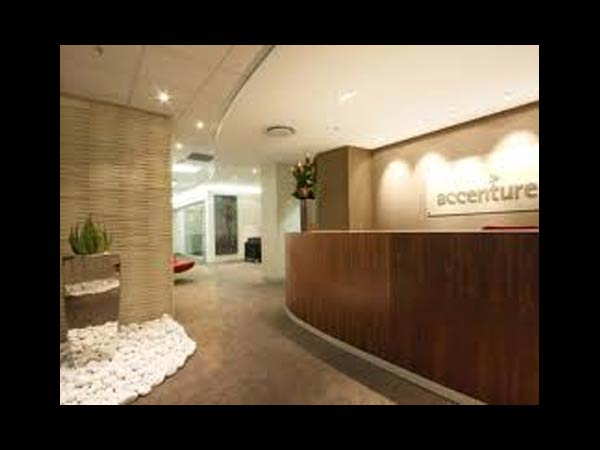 ஐபிஎம்மில் ரூ. 98.50 லட்சம், அக்சென்சரில் ரூ. 53.50 லட்சம்...