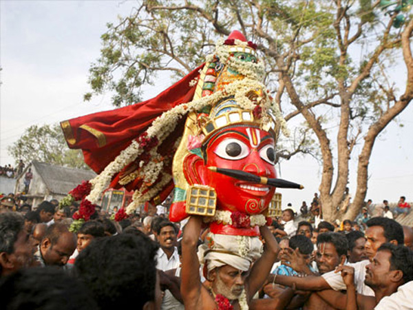 அரவாண் களப்பலி அரவாண் களப்பலி