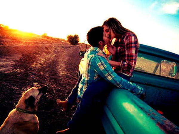 சின்னதாய் ஒரு முத்தம்