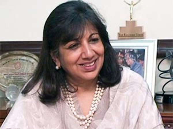 பெங்களூர் வேட்பாளர்களுக்கு நிதி