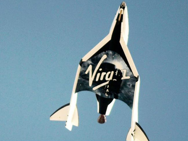 விண்ணுக்கும், மண்ணுக்கும்...