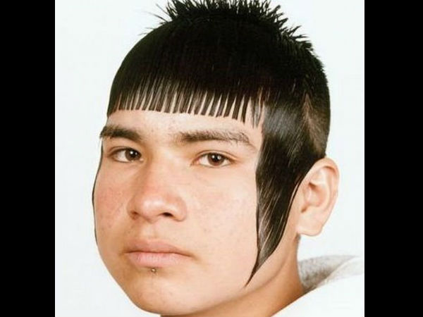 சீப்பு, சிக்கிகிடுச்சு...