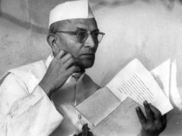 மொரார்ஜி மகன் காந்தி தேசாய்