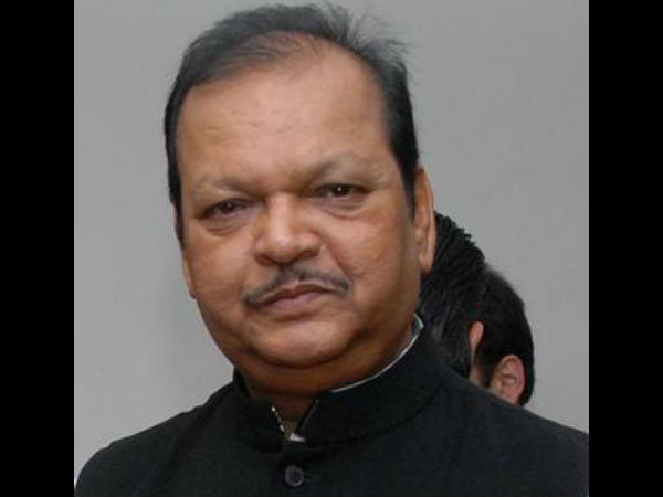 சுபோத்காந்த் சகாய் மகன் சுனில்