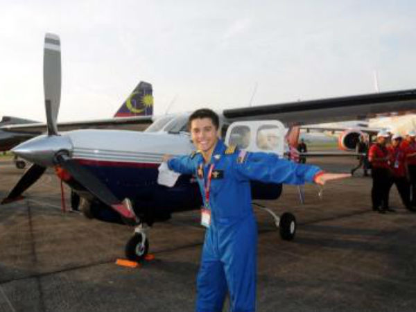 உலகம் சுற்றிய வாலிபன்…