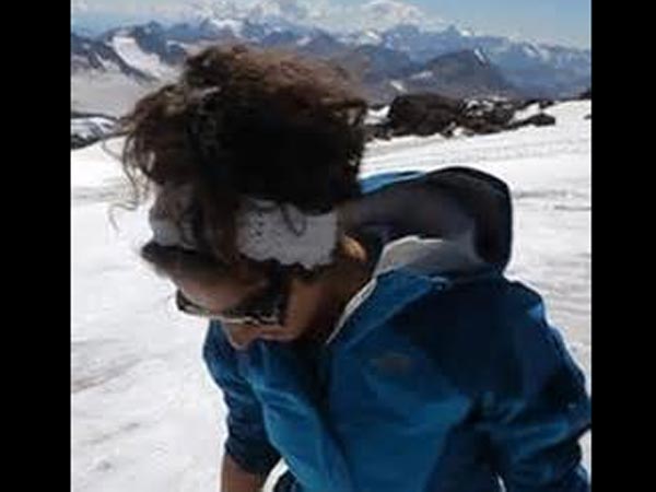 எவரஸ்ட்டில் சவூதி பெண்