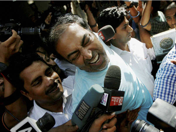 ஒரு ராத்திரிக்கு ஒரு லட்சம் ரூவா