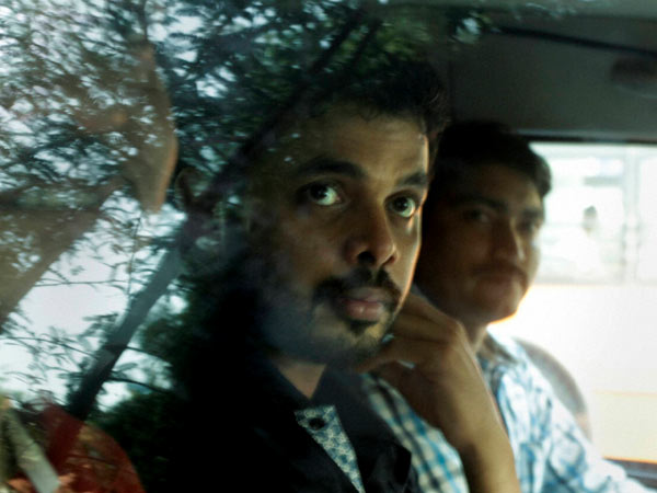 என் வீட்டில் இரவு...