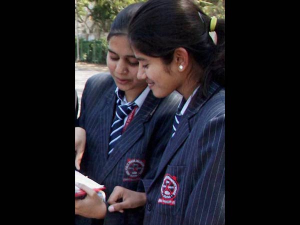 பாஸானதிலும் சாதனை பாஸானதிலும் சாதனை