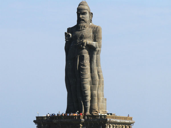 குமரியில் பிரமாண்ட சிலை
