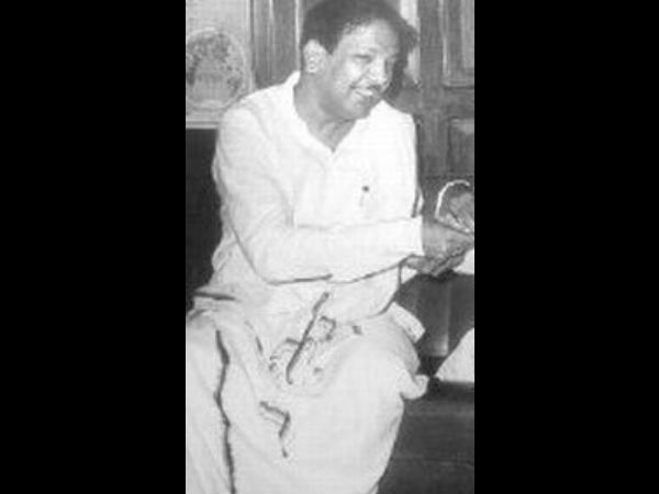 62ல் எதிர்க்கட்சித் துணைத் தலைவர்