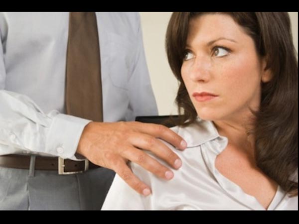 பாஸ் கூடவா?.. நோ…