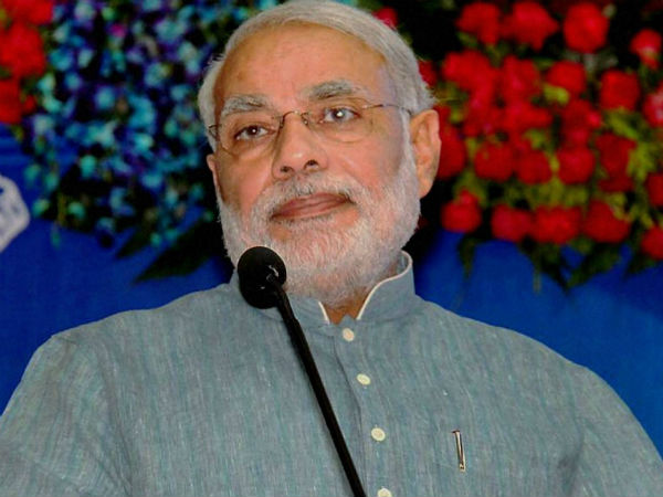 53 போஸ்டர்கள்