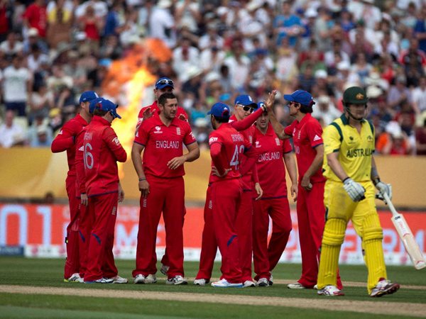 நடு ராத்திரியில் தண்ணியடிக்கப் போய்