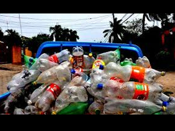 குப்பையில் கோமேதகம்...