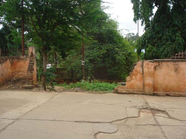 பராமரிப்பில்லாத பூங்கா