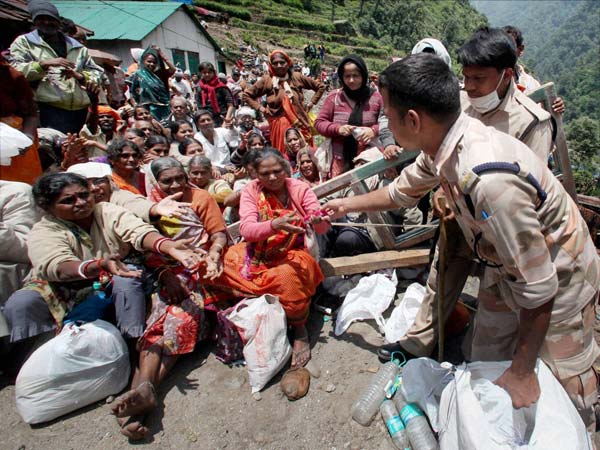 சட்டி வனப்பகுதியில் 500 பேர் தவிப்பு