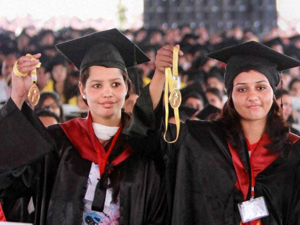 25 லட்சம் பேருக்குத்தான் வேலை