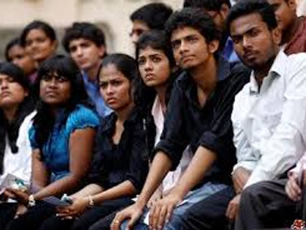 கிளர்க் வேலைக்குத்தான்