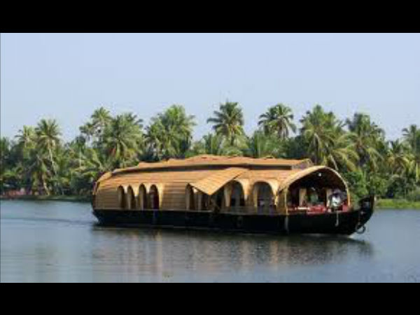 நோய்கள் பரப்பும் பயணிகள்