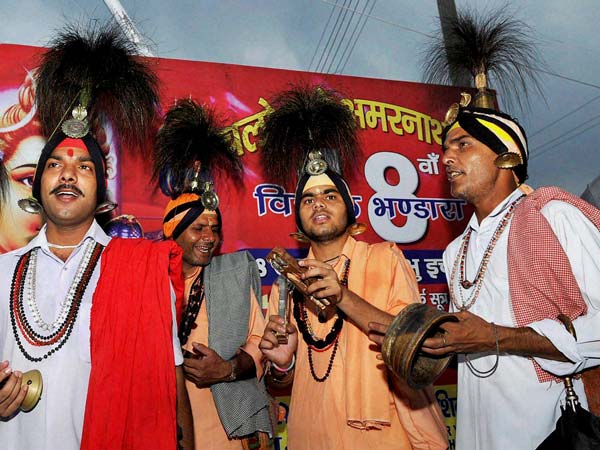 வயதுக் கட்டுப்பாடு...