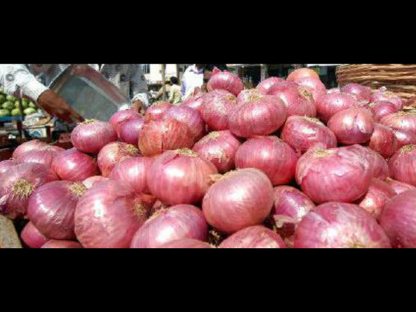 குள்ளநரிக்கூட்டம்...