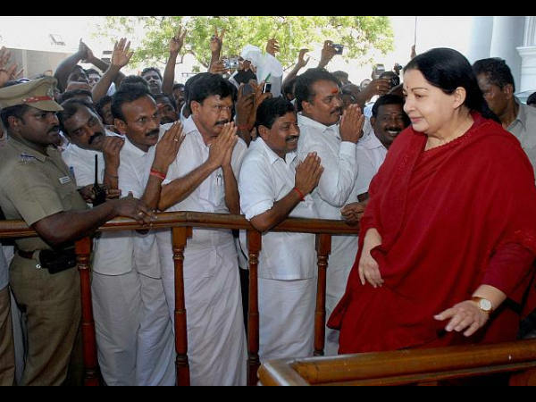 என்னா கூட்டம் என்னா கூட்டம்...