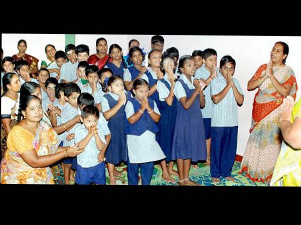 கோவையில் 402 குழந்தைகள்